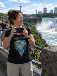 Niagara Falls 2 Women’s relaxed v-neck t-shirt